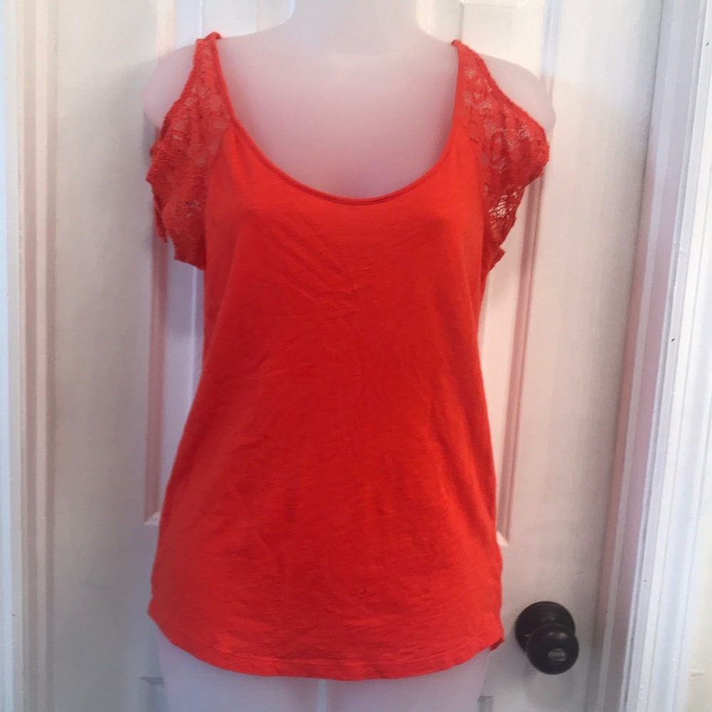 AEO Cold shoulder